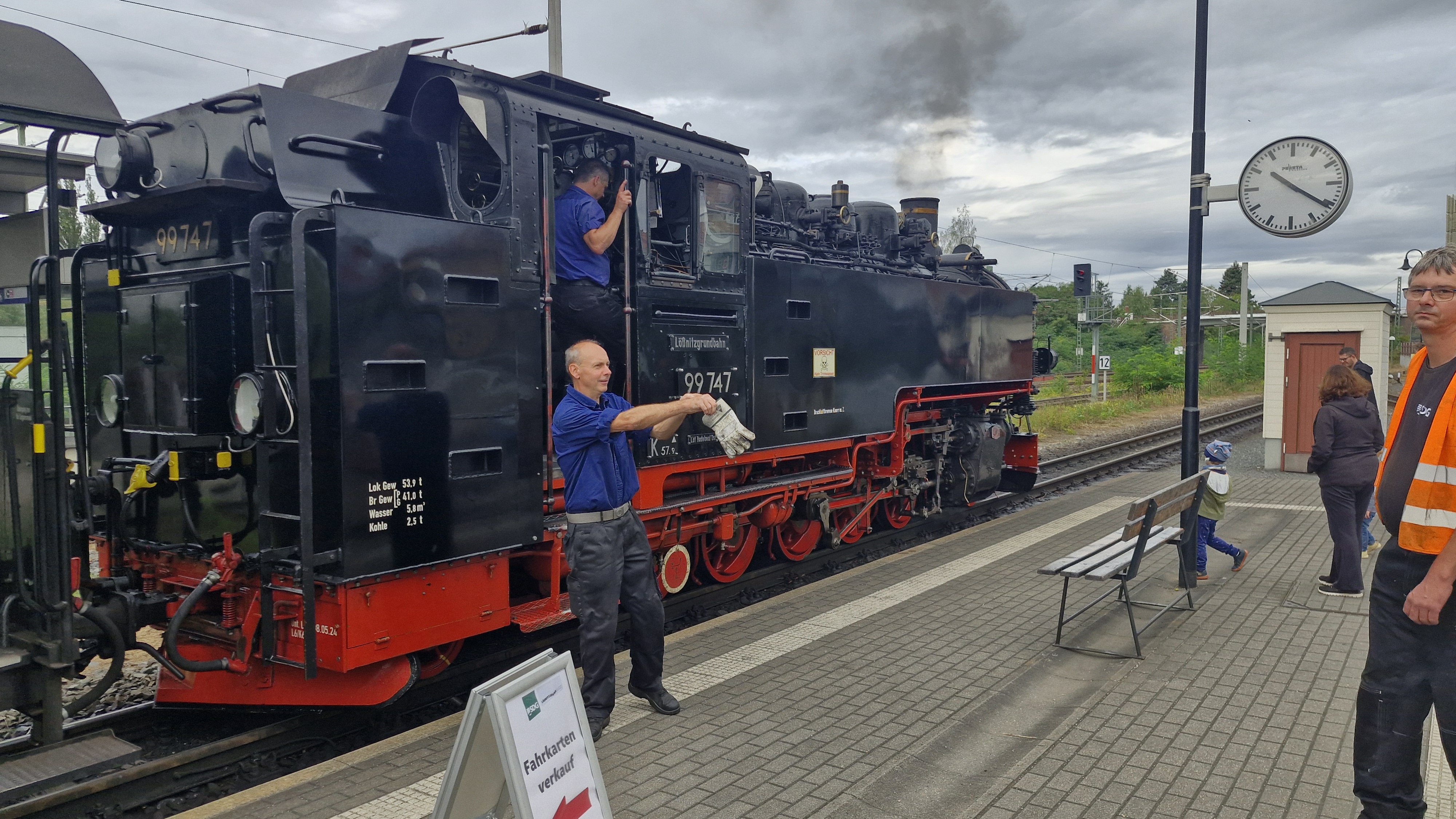 Lößnitzgrundbahn 99 747