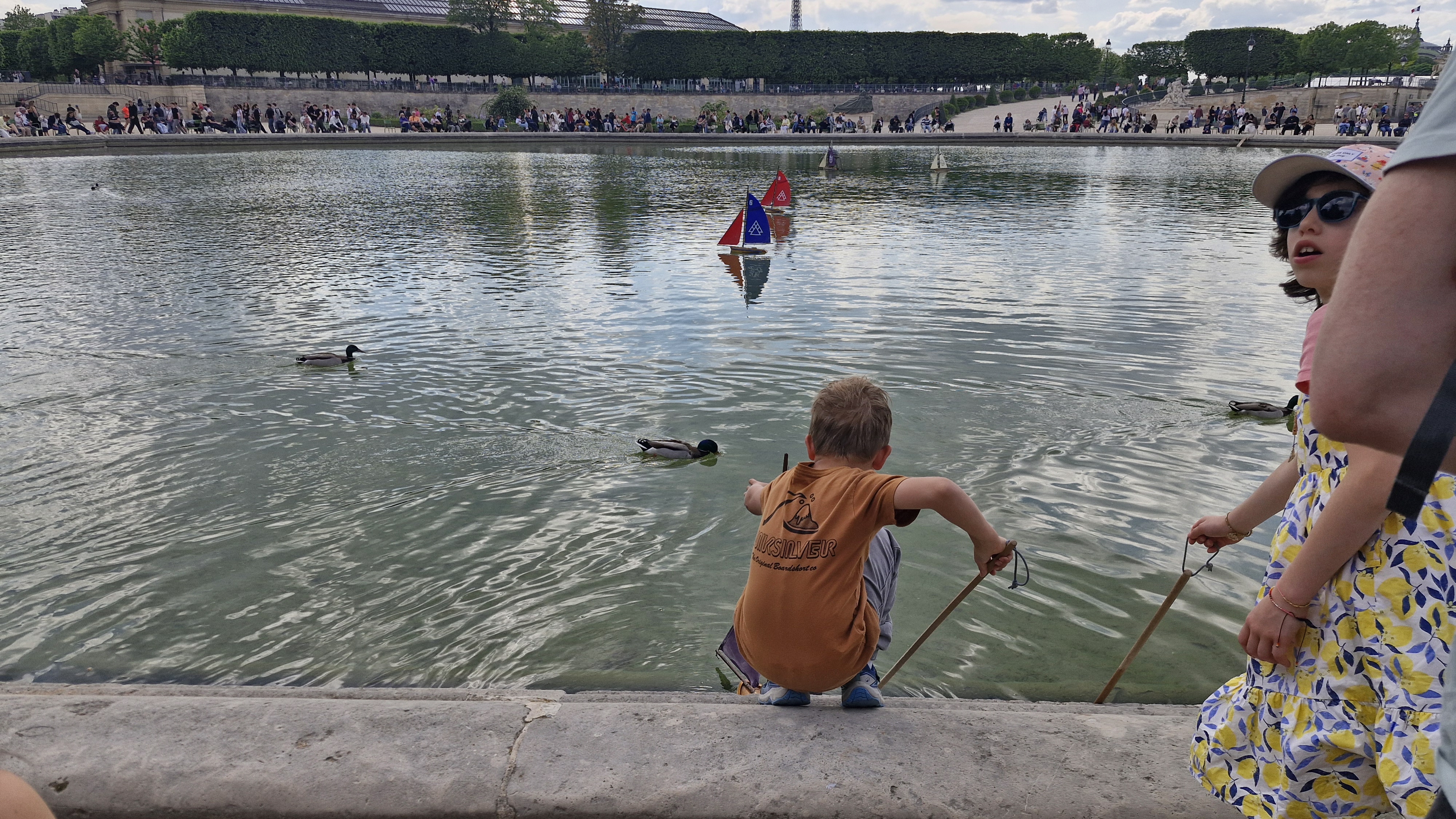 Tuileries Play